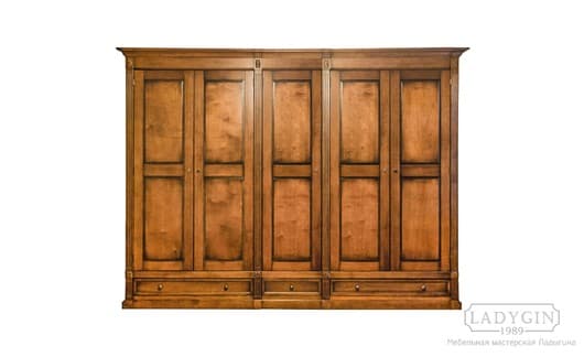 Деревянный платяной пятистворчатый шкаф в классическом стиле на заказ - 3