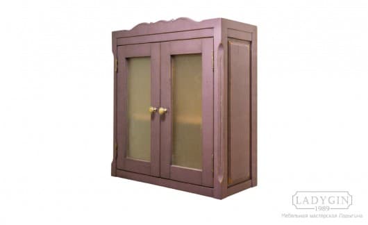 Навесной двустворчатый шкафчик из массива дерева для ванной в стиле прованс фото
