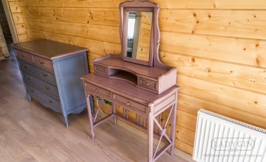 Деревянный туалетный столик с зеркалом в спальню в стиле Прованс на заказ - 9